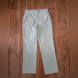 L.L. Bean Women's Straight Leg Cotton Pocketless Dress Pants in Beige, Size 8